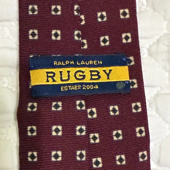 Rugby Ralph Lauren 100% Wool Burgundy Geometric Tie - Handmade in Italy - Picture 3 of 4